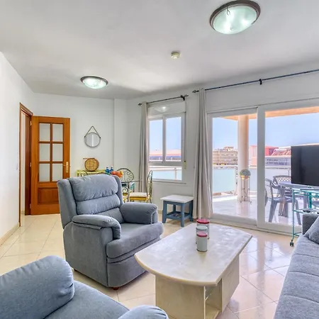 Apartment Homeforguest Apartamento Con Terraza En El Puerto De Corralejo